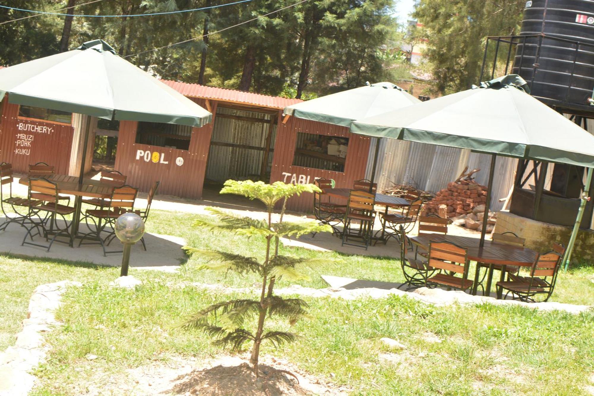 Hotel The Farm Bar And Restaurant Kakamega Esterno foto